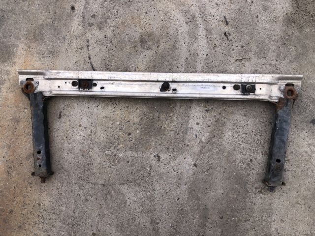 bontott RENAULT MEGANE III Vízhűtő Radiátor Tartó