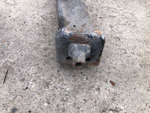 bontott RENAULT MEGANE III Vízhűtő Radiátor Tartó