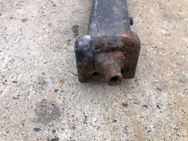 bontott RENAULT MEGANE III Vízhűtő Radiátor Tartó