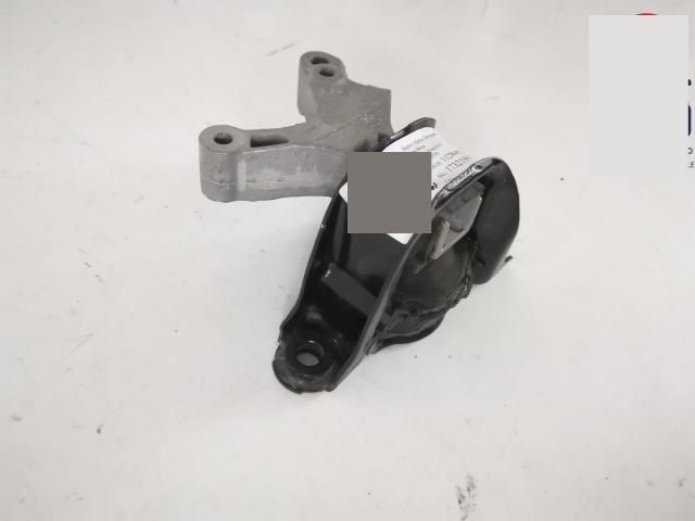 bontott RENAULT MEGANE IV Motor Tartó Bak Jobb