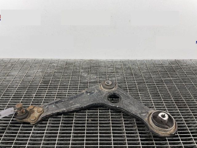 bontott RENAULT MEGANE IV Bal első Lengőkar