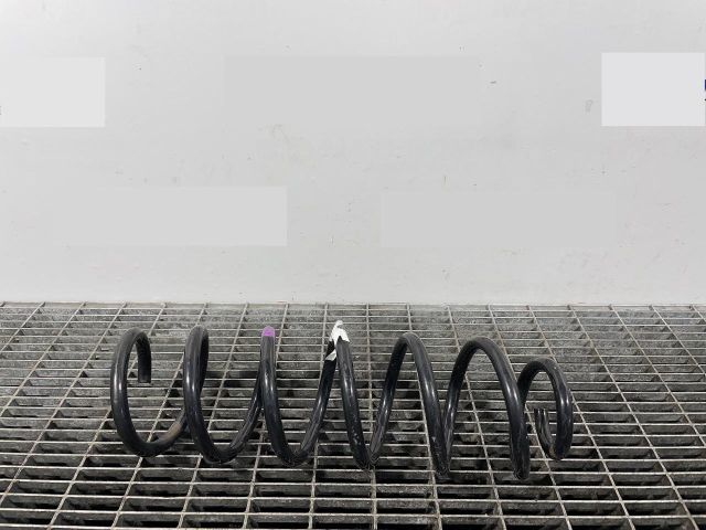 bontott RENAULT MEGANE IV Hátsó Rugó