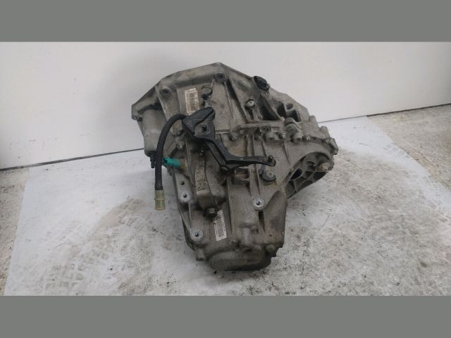 bontott RENAULT MEGANE IV Váltó (Mechanikus)