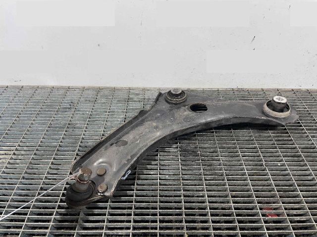 bontott RENAULT MEGANE IV Bal első Lengőkar