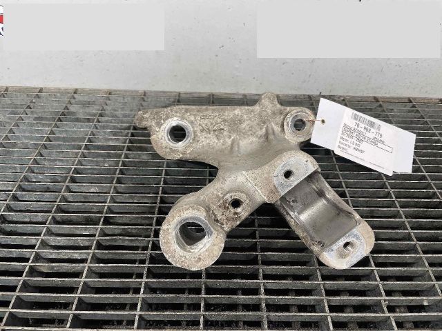 bontott RENAULT MEGANE IV Motor Tartó Bak Bal