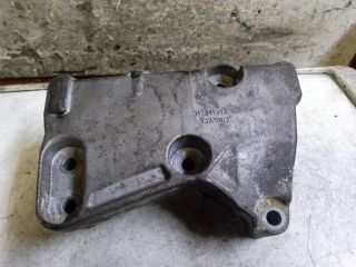 bontott RENAULT MEGANE IV Motor Tartó Bak (Fém)