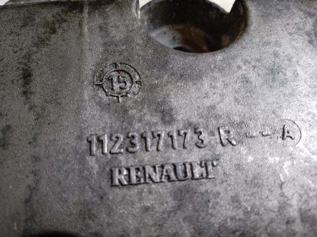 bontott RENAULT MEGANE IV Motor Tartó Bak (Fém)