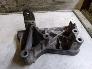 bontott RENAULT MEGANE IV Motor Tartó Bak (Fém)