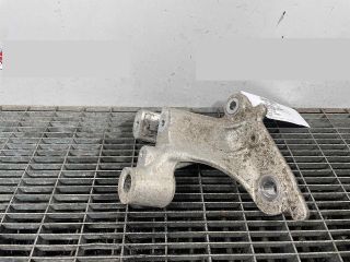 bontott RENAULT MEGANE IV Motor Tartó Bak Jobb