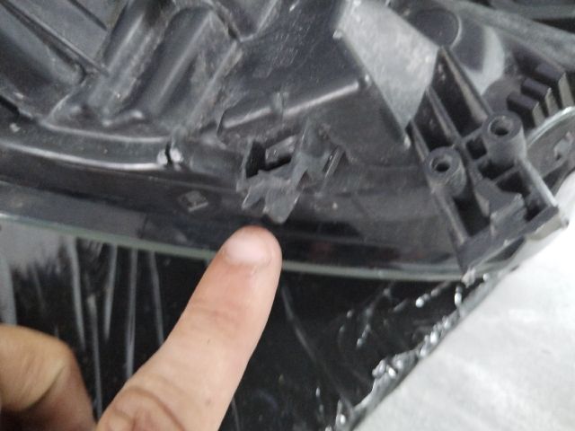 bontott RENAULT MEGANE IV Bal Fényszóró