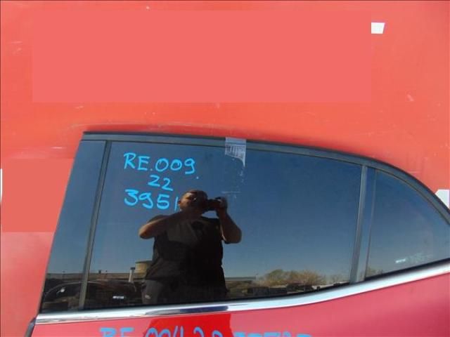 bontott RENAULT MEGANE IV Bal hátsó Ablak