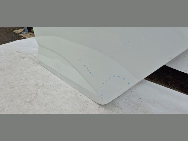 bontott RENAULT MEGANE IV Bal hátsó Ajtó (Üres lemez)