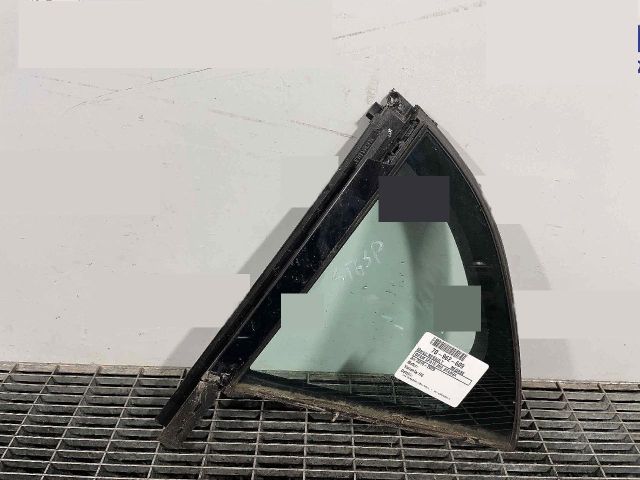 bontott RENAULT MEGANE IV Bal hátsó Fixüveg (Ajtóban)