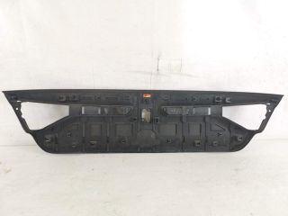 bontott RENAULT MEGANE IV Csomagtérajtó Díszléc