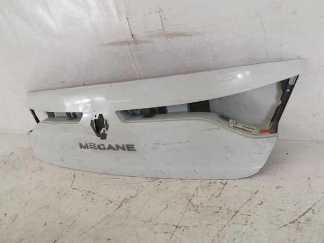 bontott RENAULT MEGANE IV Csomagtérajtó Díszléc