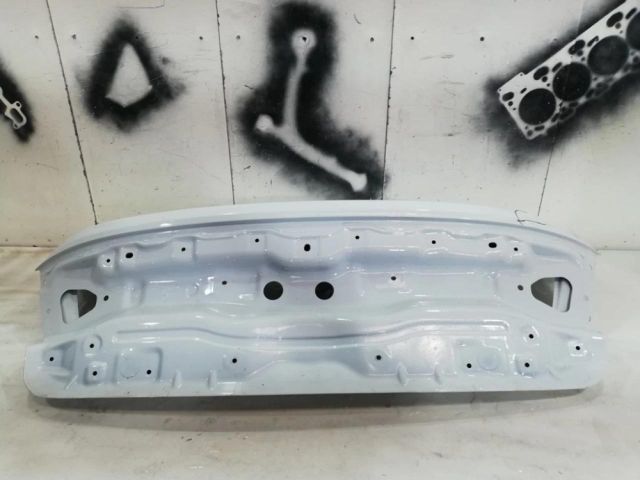 bontott RENAULT MEGANE IV Csomagtérajtó (Üres lemez)