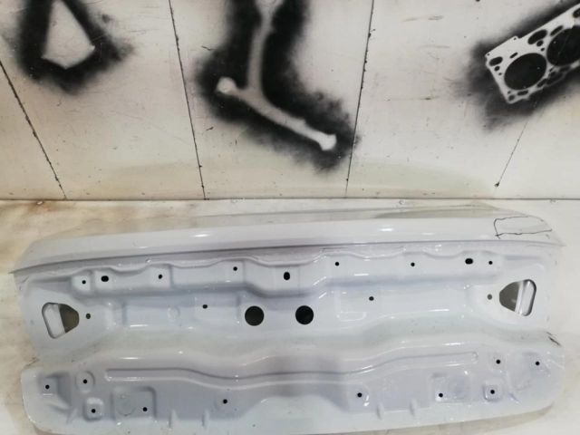 bontott RENAULT MEGANE IV Csomagtérajtó (Üres lemez)