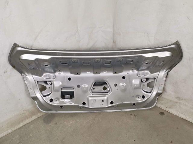 bontott RENAULT MEGANE IV Csomagtérajtó (Üres lemez)