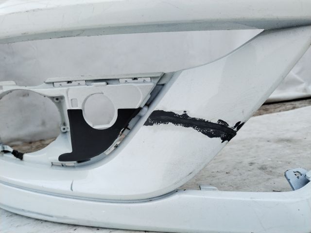 bontott RENAULT MEGANE IV Első Lökhárító (Üresen)