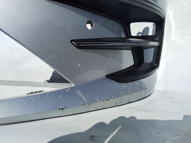 bontott RENAULT MEGANE IV Első Lökhárító (Üresen)