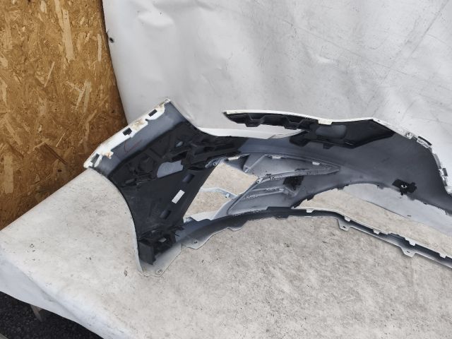 bontott RENAULT MEGANE IV Első Lökhárító (Üresen)