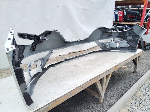 bontott RENAULT MEGANE IV Első Lökhárító (Üresen)