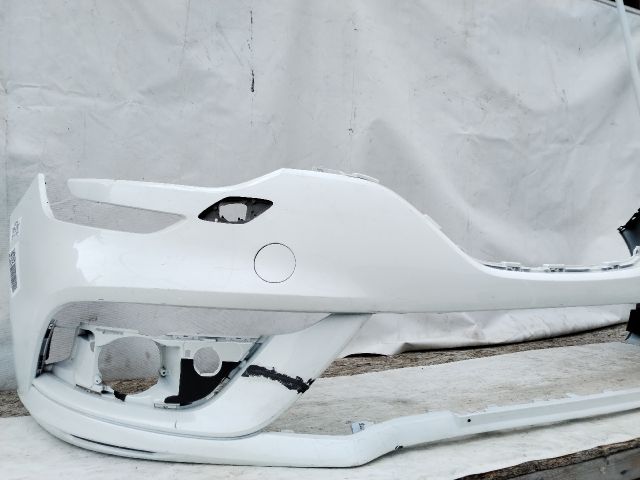 bontott RENAULT MEGANE IV Első Lökhárító (Üresen)