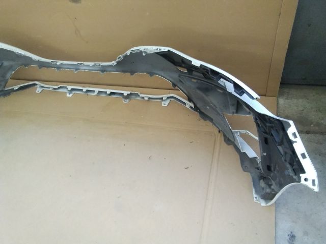 bontott RENAULT MEGANE IV Első Lökhárító (Üresen)