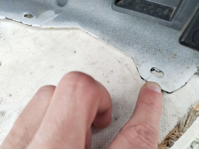 bontott RENAULT MEGANE IV Első Lökhárító (Üresen)