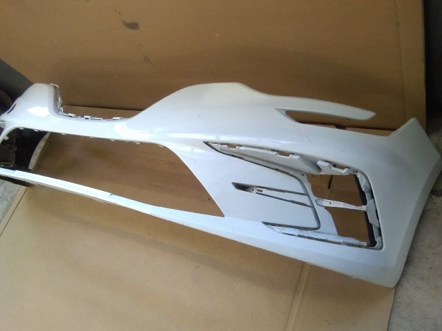 bontott RENAULT MEGANE IV Első Lökhárító (Üresen)