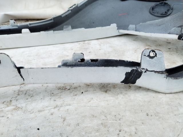 bontott RENAULT MEGANE IV Első Lökhárító (Üresen)