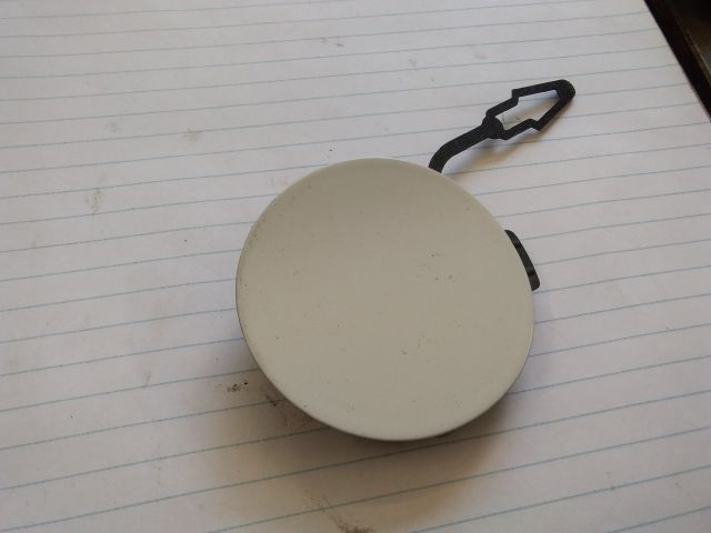 bontott RENAULT MEGANE IV Első Vonószem Burkolat