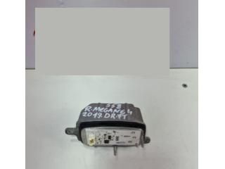 bontott RENAULT MEGANE IV Fényszóró Elektronika