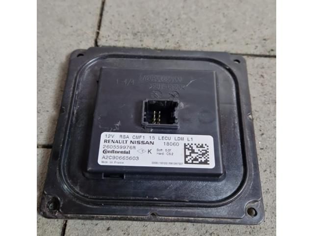 bontott RENAULT MEGANE IV Fényszóró Elektronika