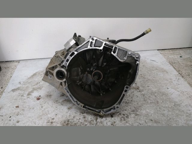 bontott RENAULT MEGANE IV Grandtour Váltó (Mechanikus)