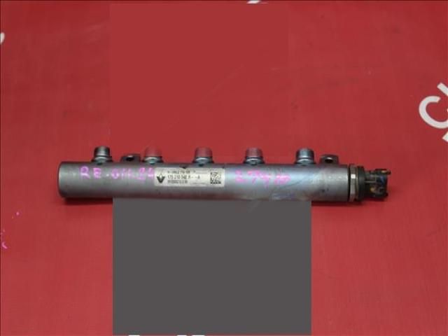 bontott RENAULT MEGANE IV Grandtour Porlasztó Sor / Híd