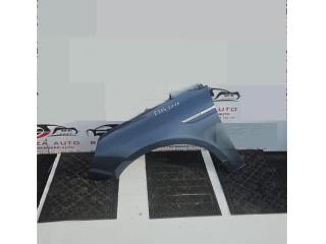 bontott RENAULT MEGANE IV Grandtour Bal első Sárvédő