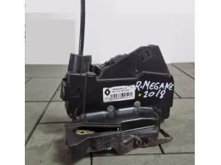 bontott RENAULT MEGANE IV Grandtour Bal hátsó Ajtózár