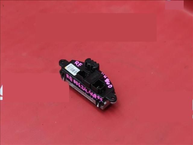 bontott RENAULT MEGANE IV Grandtour Előtét Ellenállás Fűtőmotor