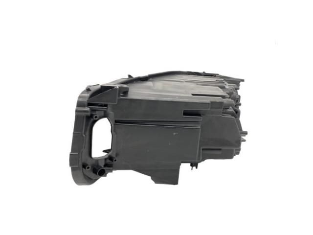 bontott RENAULT MEGANE IV Grandtour Első Lökhárító (Üresen)