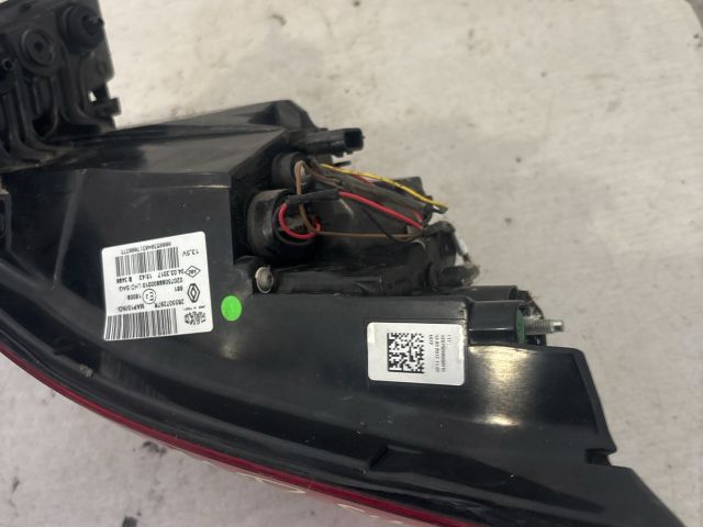 bontott RENAULT MEGANE IV Grandtour Jobb Külső Hátsó Lámpa