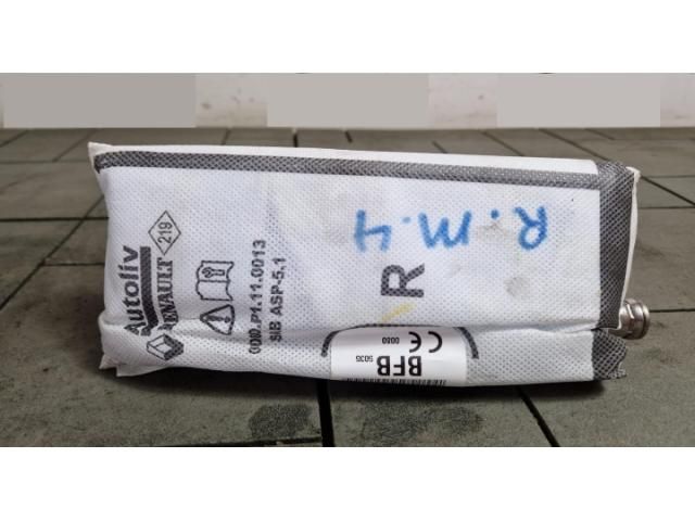 bontott RENAULT MEGANE IV Grandtour Jobb Oldallégzsák