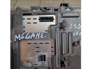 bontott RENAULT MEGANE IV Grandtour Navigációs Fejegység