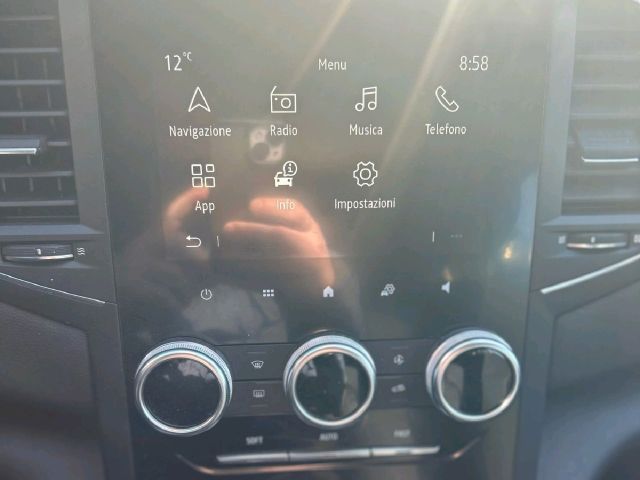 bontott RENAULT MEGANE IV Grandtour Navigációs Fejegység