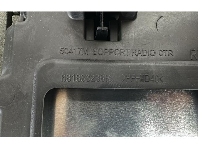 bontott RENAULT MEGANE IV Grandtour Navigációs Fejegység