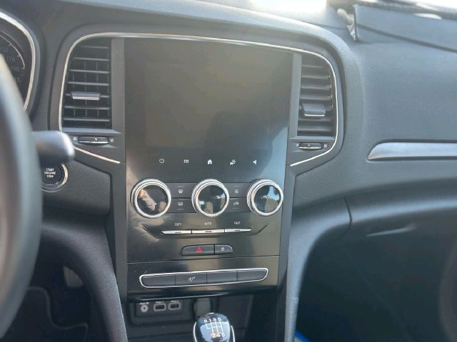 bontott RENAULT MEGANE IV Grandtour Navigációs Fejegység