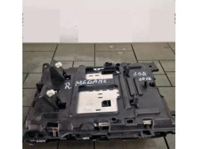 bontott RENAULT MEGANE IV Grandtour Navigációs Fejegység