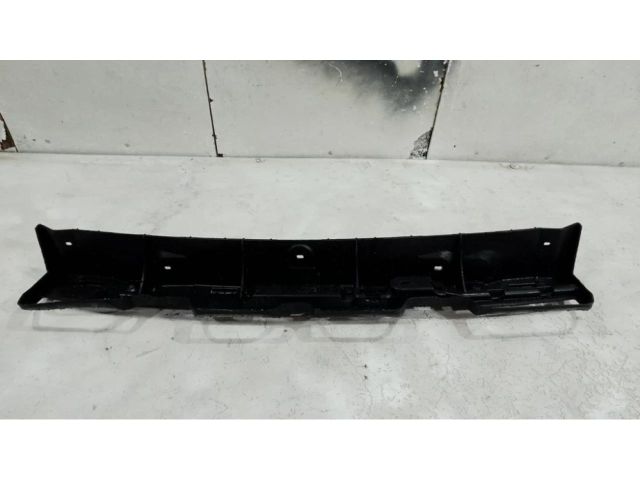 bontott RENAULT MEGANE IV Hátsó középső Lökhárító Tartó (Műanyag)