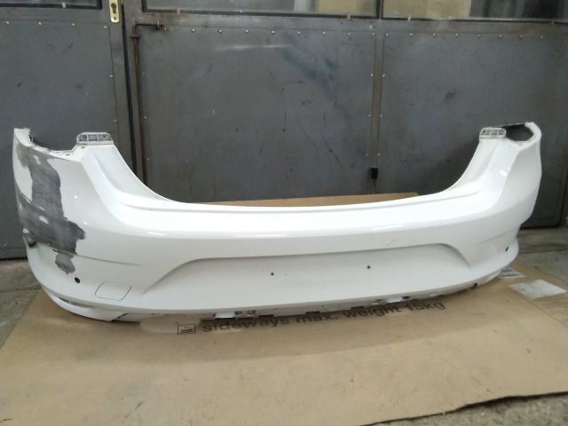 bontott RENAULT MEGANE IV Hátsó Lökhárító (Üresen)