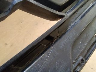 bontott RENAULT MEGANE IV Hűtőrács